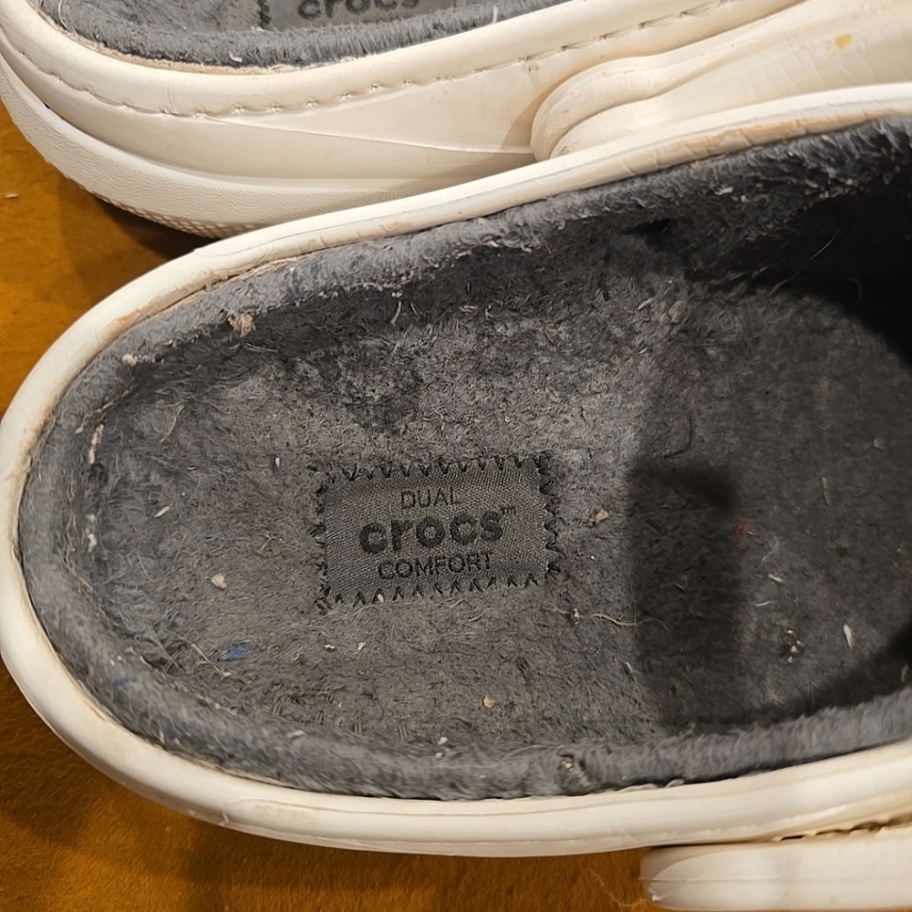 Crocs Classic White Clog with gray comfort liner Unisex Men's 5 women's 7 - Picture 10 of 10
